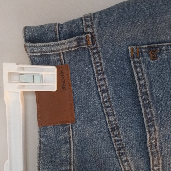 Madewell High Rise Slim BoyJean In Two Tone, Slightly Distressed - Picture 7 of 12